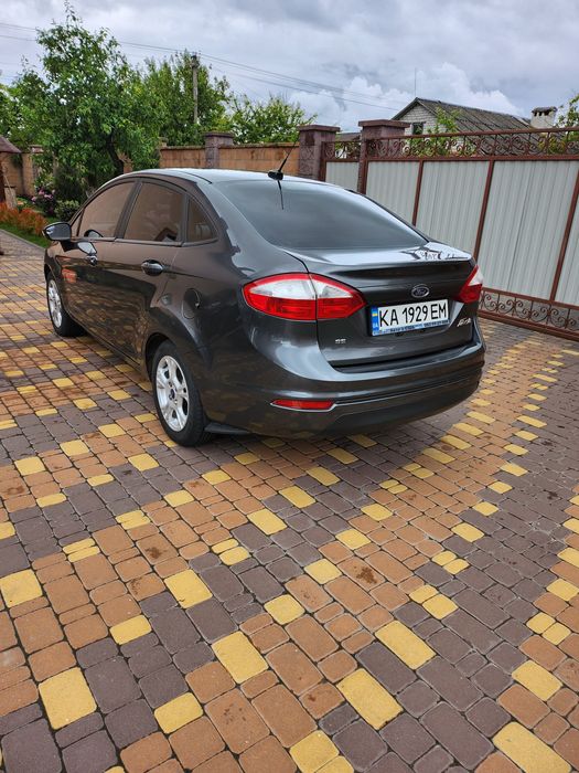 Ford  Fiesta 2015