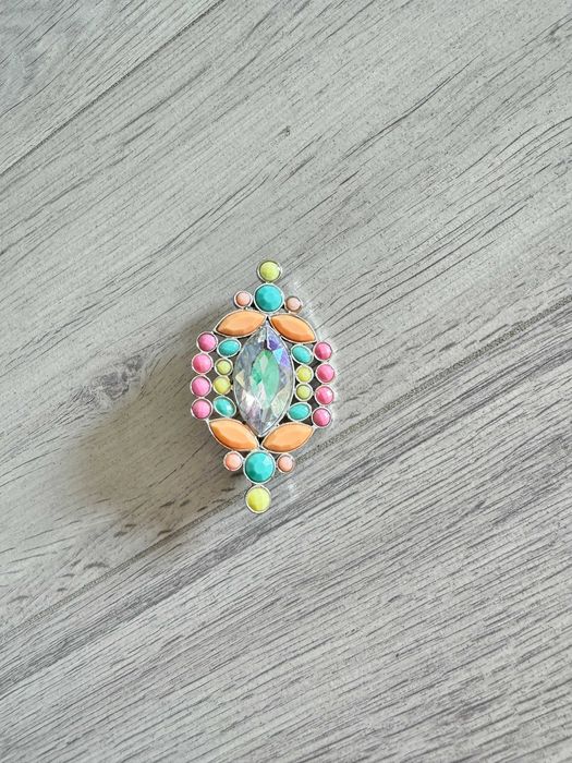 Broszka do kostiumu kąpielowego