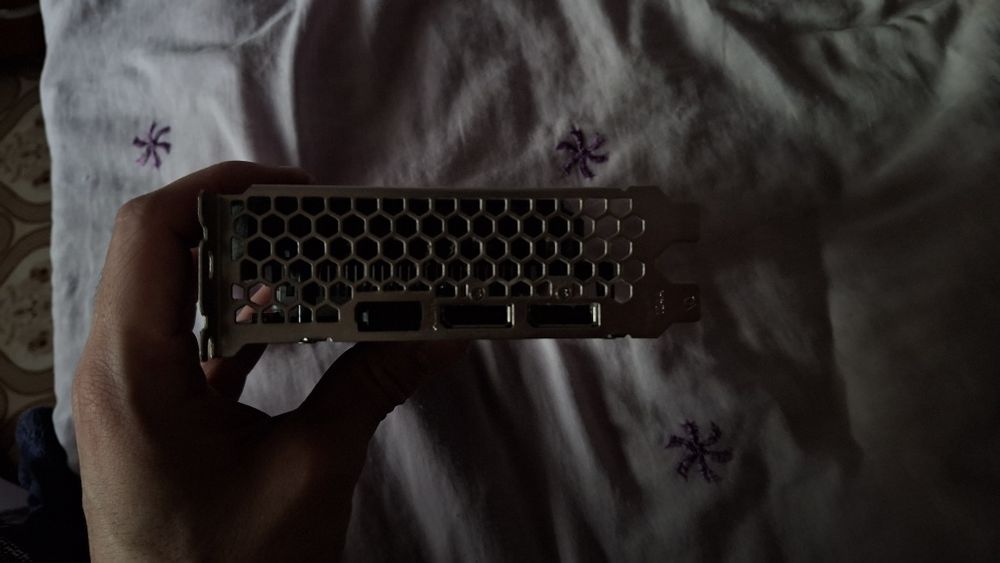 Відео карта GTX 1650