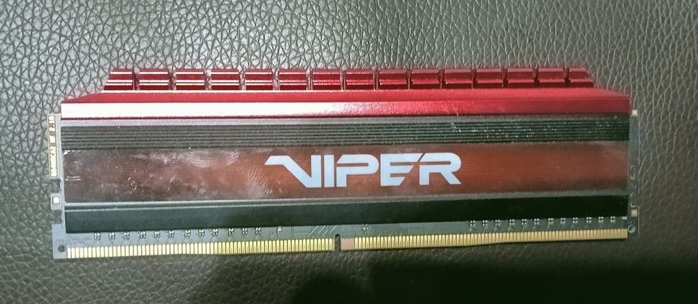 4GB DDR4 2400mhz Patriot Viper 4