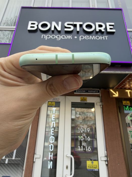 Google Pixel 8a 128gb Green. Neverlock