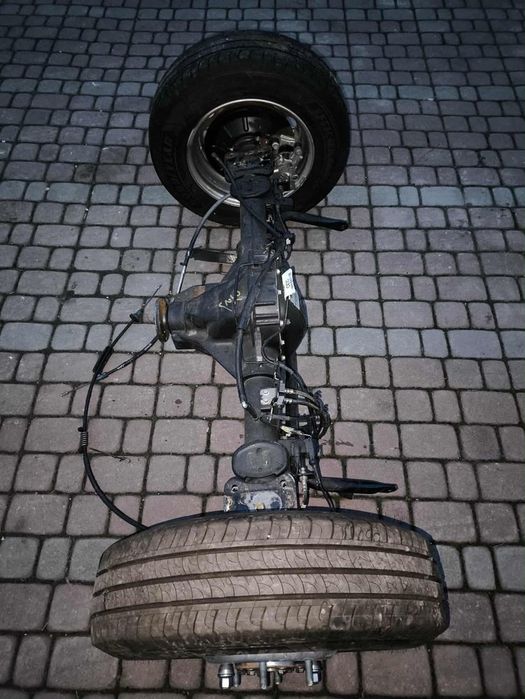 nowy most transit mk8 2,0 tdci 2025 lift bliżniak na 6 szpilek zacisk
