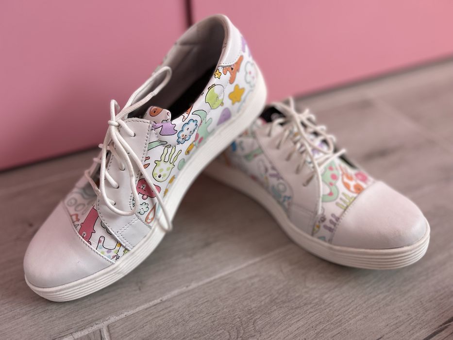 Nowe Buty trampki Eldan medyczne