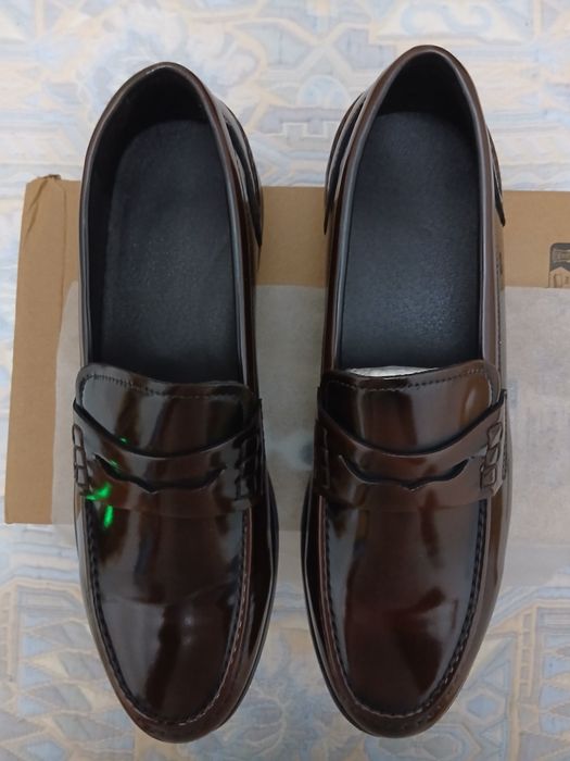 Sapatos da vela tamanho 48 castanhos vernis