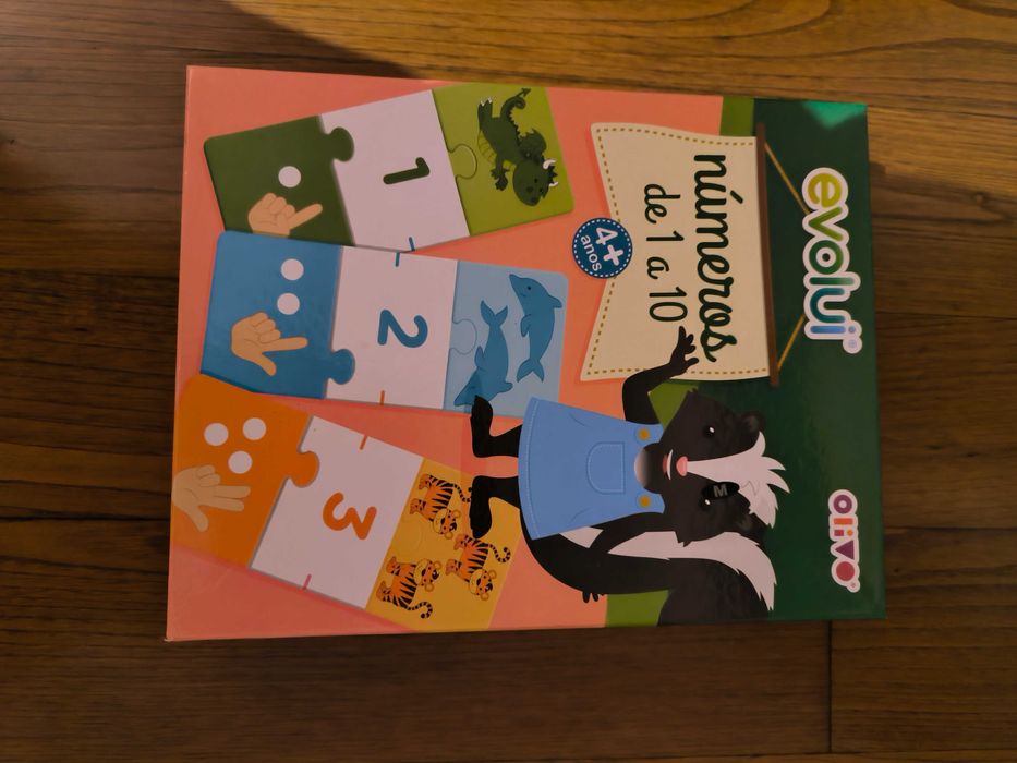 Brinquedo educativo para primeira aprendizagem dos números.