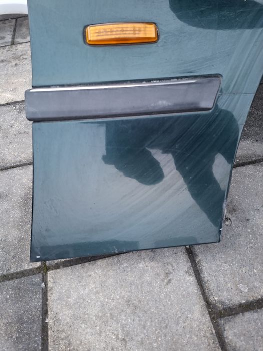 Bmw 5 e39 blotnik przedni prawy zielony oxfordgruen 324/6