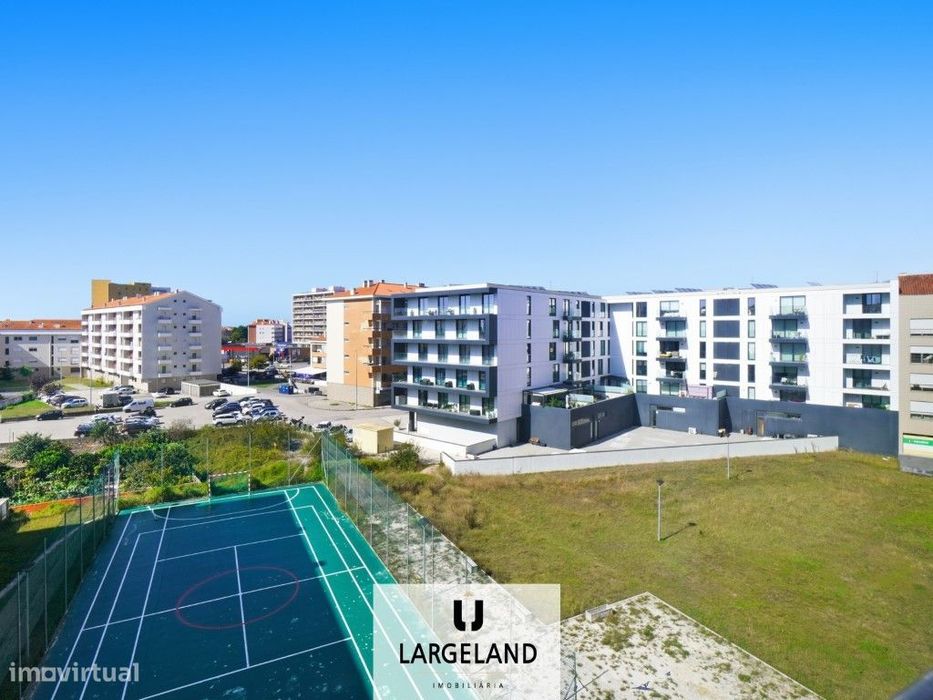 Apartamento T2 Duplex Zona Glicínias, Aveiro