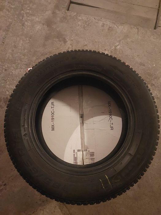 Продам зимову шину