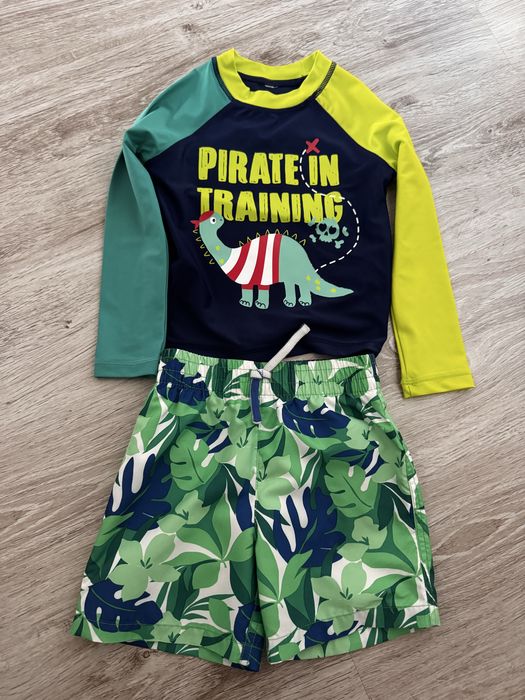 Кофта+шорты для купания