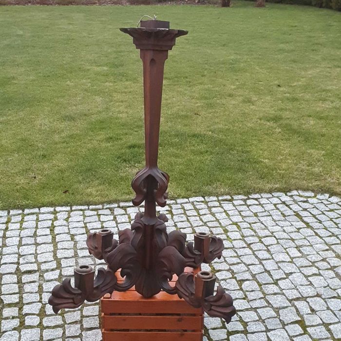 Drewniany ręcznie rzeźbiony komplet oświetleniowy