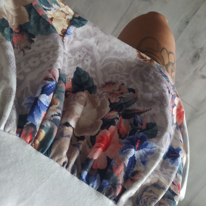 Ashton metryczna dłuższa bluzka/jak nowa, S/15zł