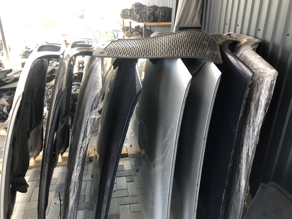 Капот крило бампер телевізор BMW Е39 Е46 Е53 Е60 Е65 E87 E83 E90 E70