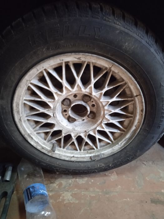 Продам титанові диски разом із зимовою резиною