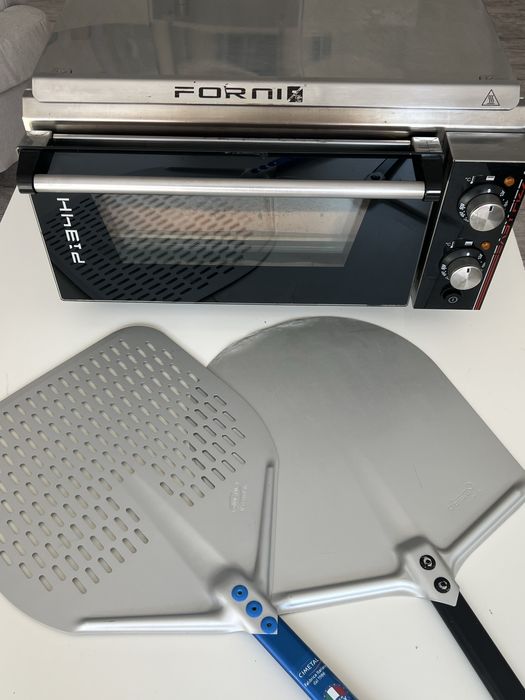 Piec do pizzy effeuno p134h biscotto + dwie łopaty gimetal + boxy