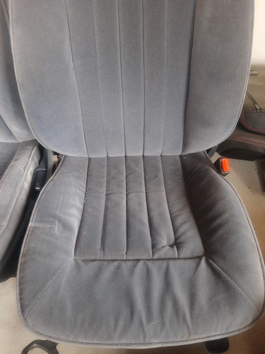 продам сидения audi a8 d2