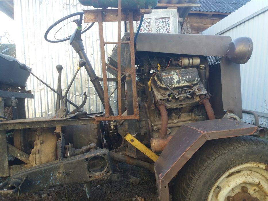 Продам тракторець.