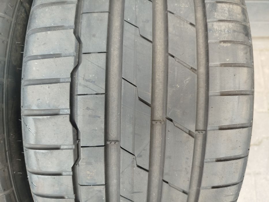Opony letnie Hankook 265/30R20