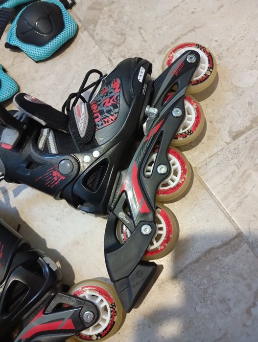 Роликові ковзани Bladerunner Phaser XR Combo 28-32 пуліуретанові колес