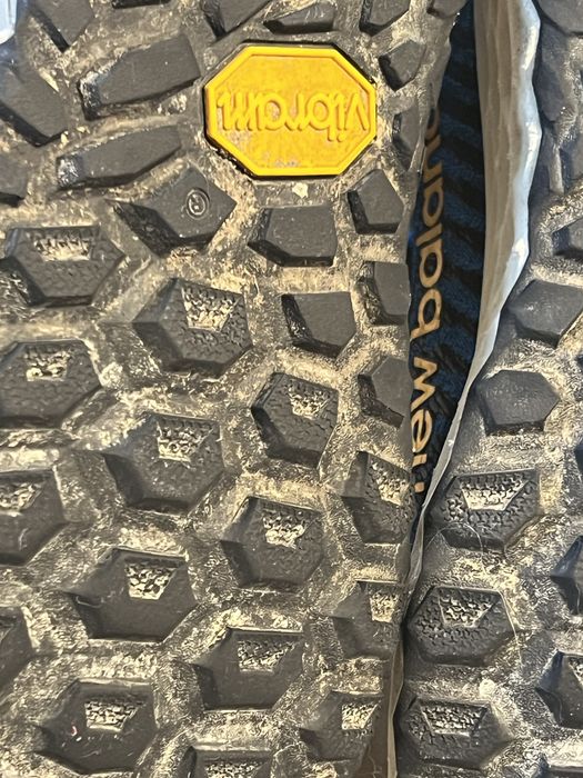 Buty do biegania Fresh Foam Hierro v6 All Terrain MTHIERV6 Niebieski