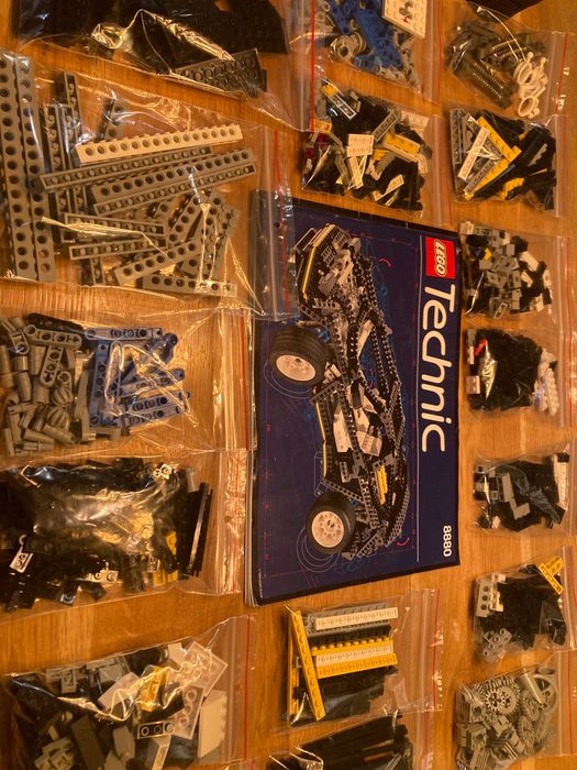 LEGO TECHNIC 8880 - Super Car - 1994 - marzenie lat 90
