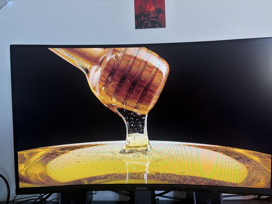 Monitor MSI MAG 27C6X-240HZ