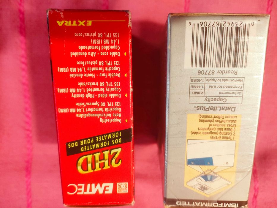 Продам фірмові дискети Floppy disk 3,5 \ 1,44 для компютера  1 коробкА