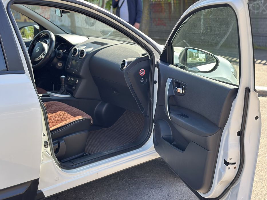 Продам Nissan Qashqai 2012 1.5 D