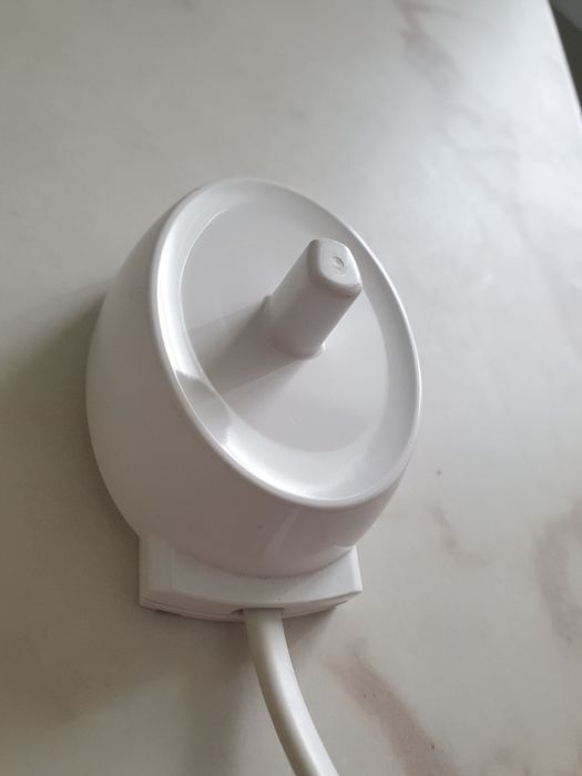 Szczoteczka Braun Oral-B 3756.