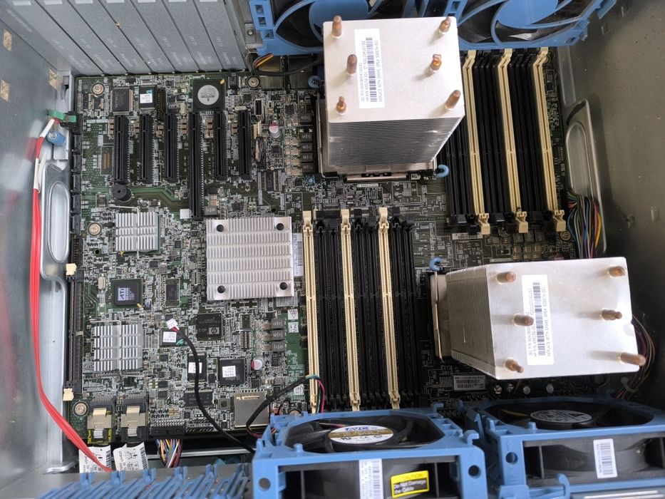 HP ProLiant ML350 G6 сервер