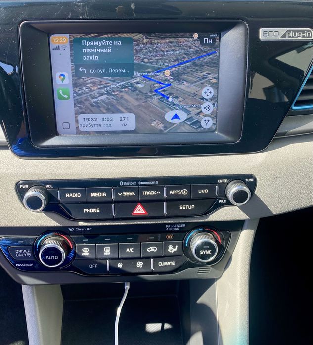 Кіа ніро ПЛАГІН -гібрид автомат Киа ниро авто хюндай бензин срочно