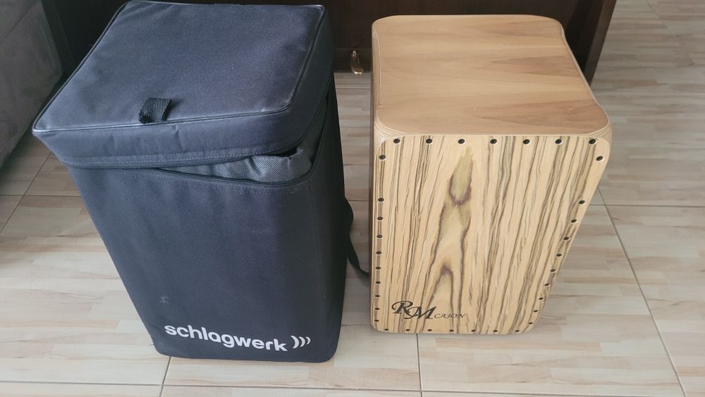 Cajon, kahon z pokrowcem