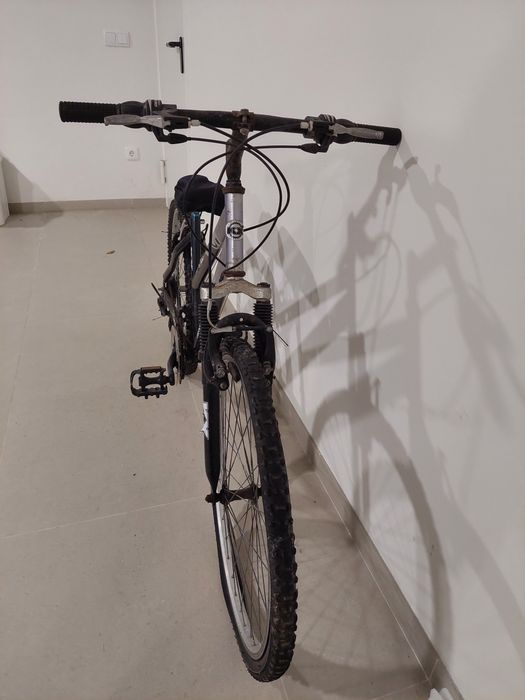 Bicicleta e capa de selim