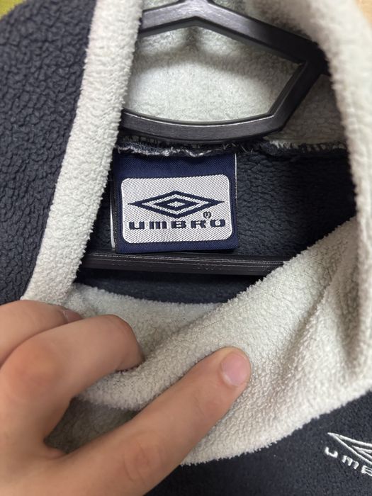 Жіноча флісова кофта umbro