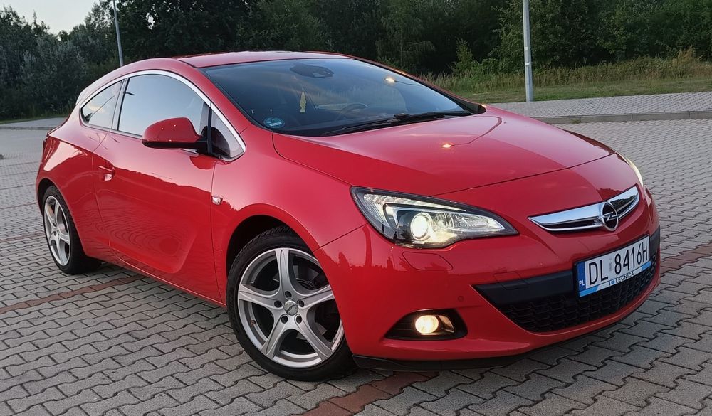 Opel Astra GTC 1.6 Benz. 180ps