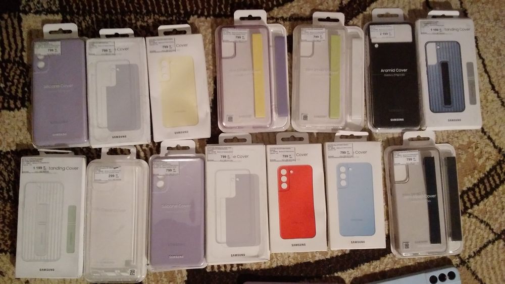 Чехлы для телефонов Samsung