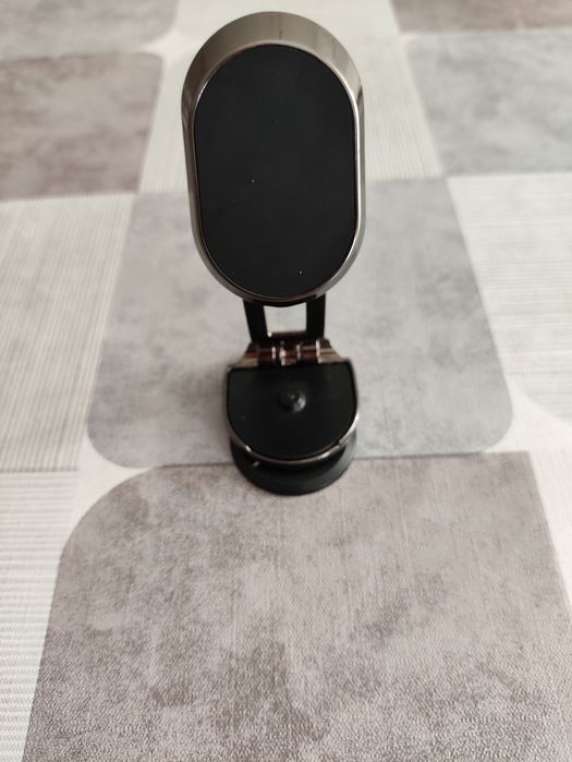 Suporte magnético de telemóvel para carro