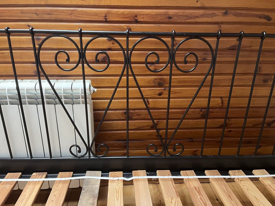 Łóżko metalowe Meldal Ikea czarne