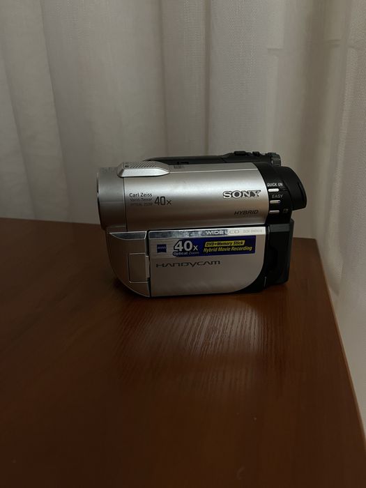 Відеокамера Sony DCR-DVD610E