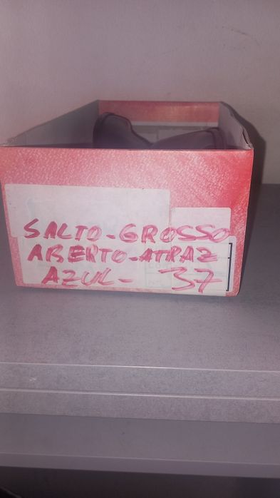 Sapatos velhos restaurados