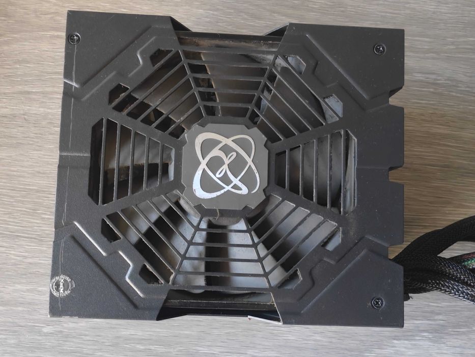 PSU Fonte de Alimentação XFX 650W XXX Edition 80 Plus Bronze