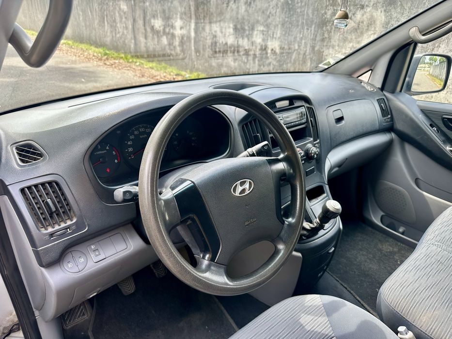 Hyundai Starex 2.5 CRDI 6 lugares