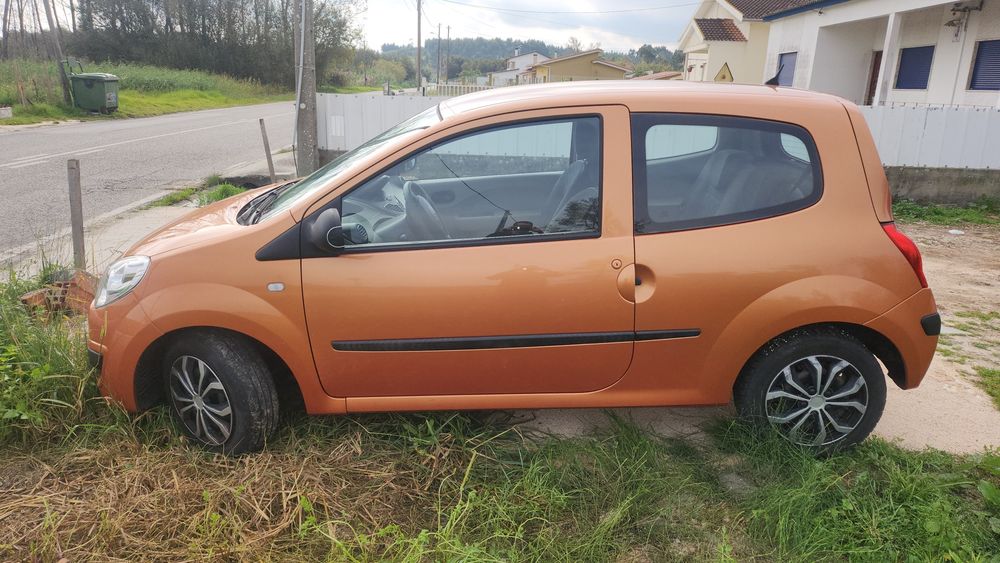 Renault twingo 1.2 16v gasolina ano 2010