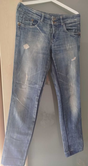Oryginalne jeansy 38