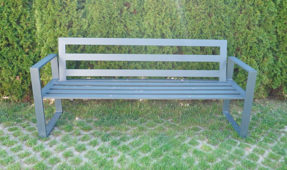 Ławka ogrodowa metalowa