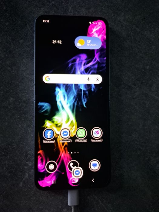 Samsung z flip 6 uszkodzony