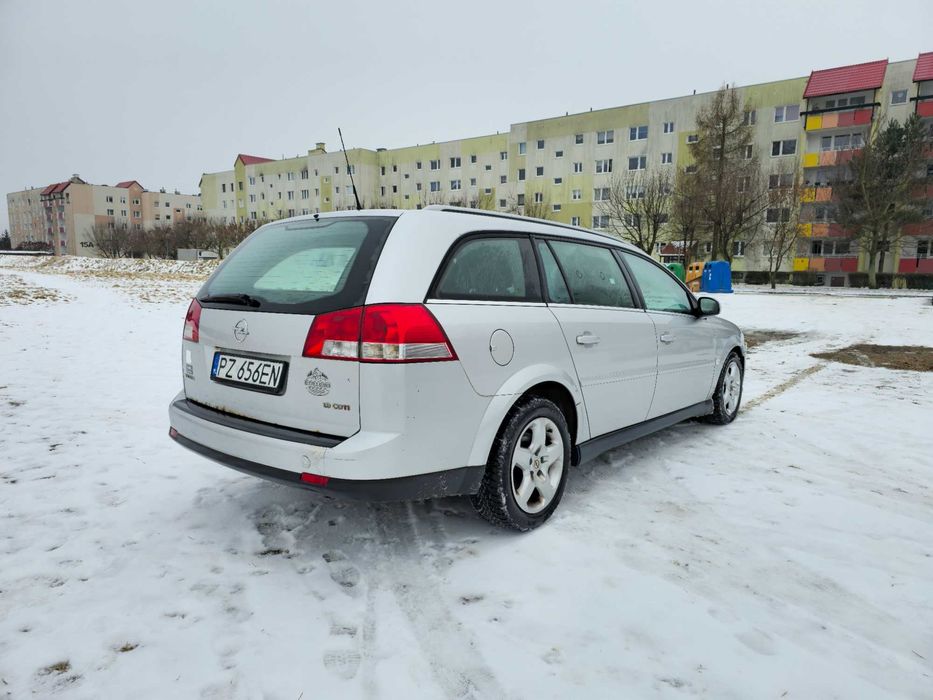 Opel Vectra C Kombi 2006r - 250 tyś przebiegu - 13lat w jednych rękach