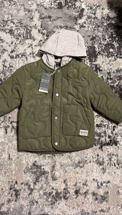 Курточка next zara