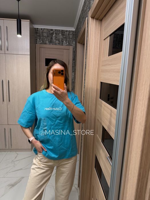 Нова футболка жіноча Calvin Klein M Boxy Fit блакитна оригінал
