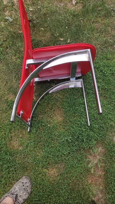 Стільці кухонні хромовані