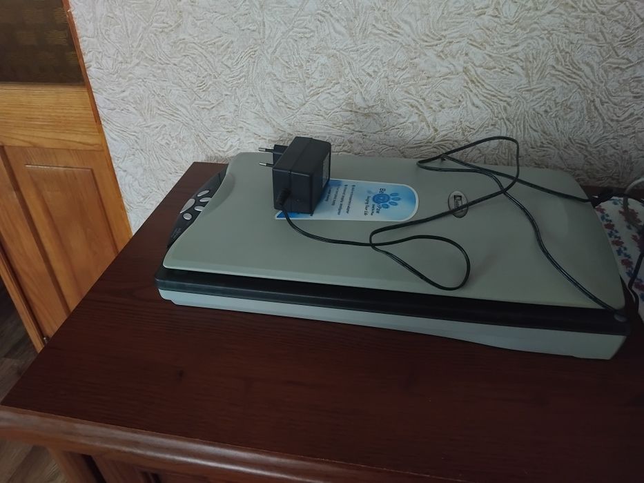 Продам б/у сканер